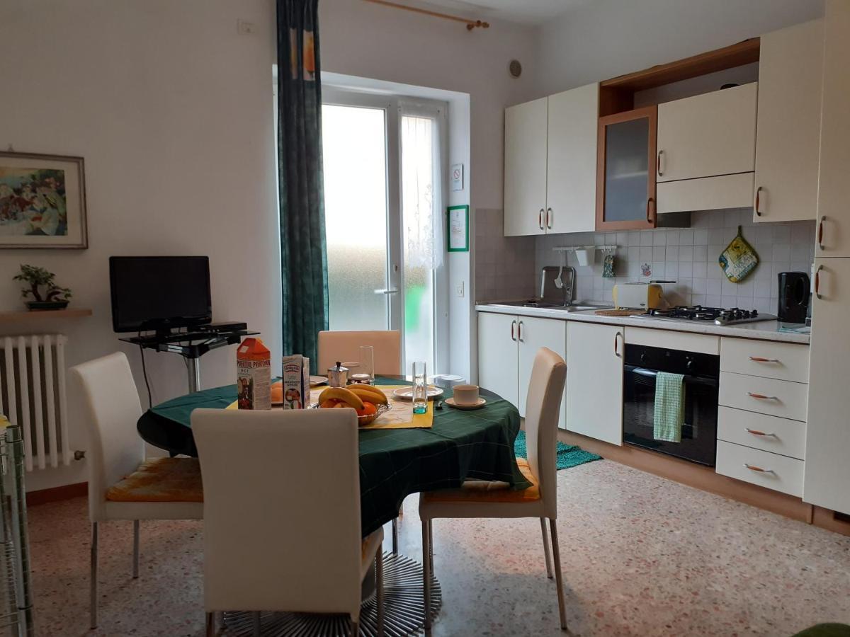 Saglia Apartments Мальчезине Экстерьер фото
