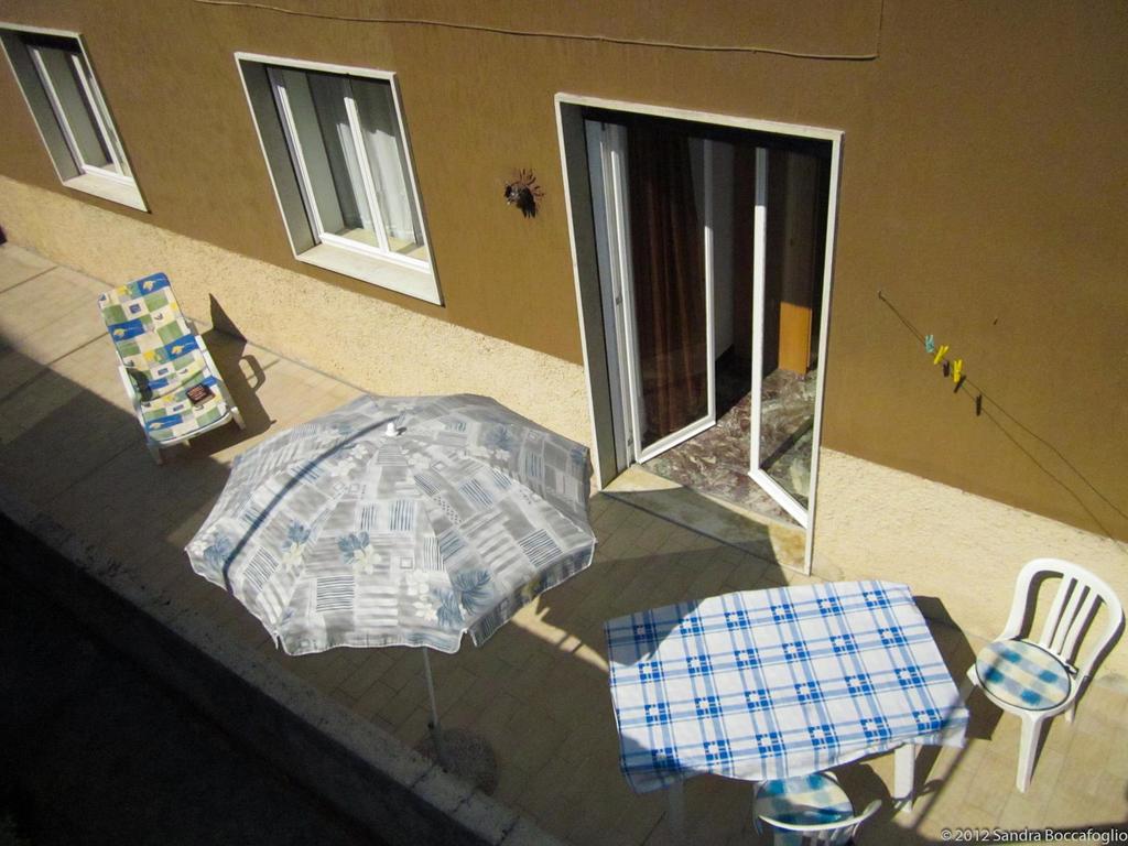 Saglia Apartments Мальчезине Экстерьер фото